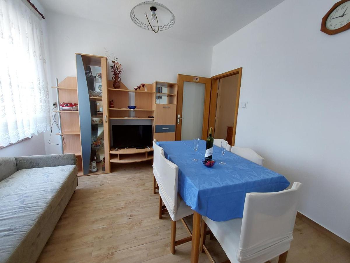 Apartments Rusin Linardići Exteriör bild